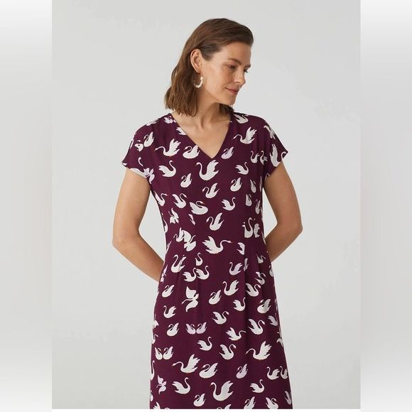 🦢Nice Things🦢 Deep Purple Swan Print Midi Dress / Size US 8 / EU 38 - Picture 3 of 15